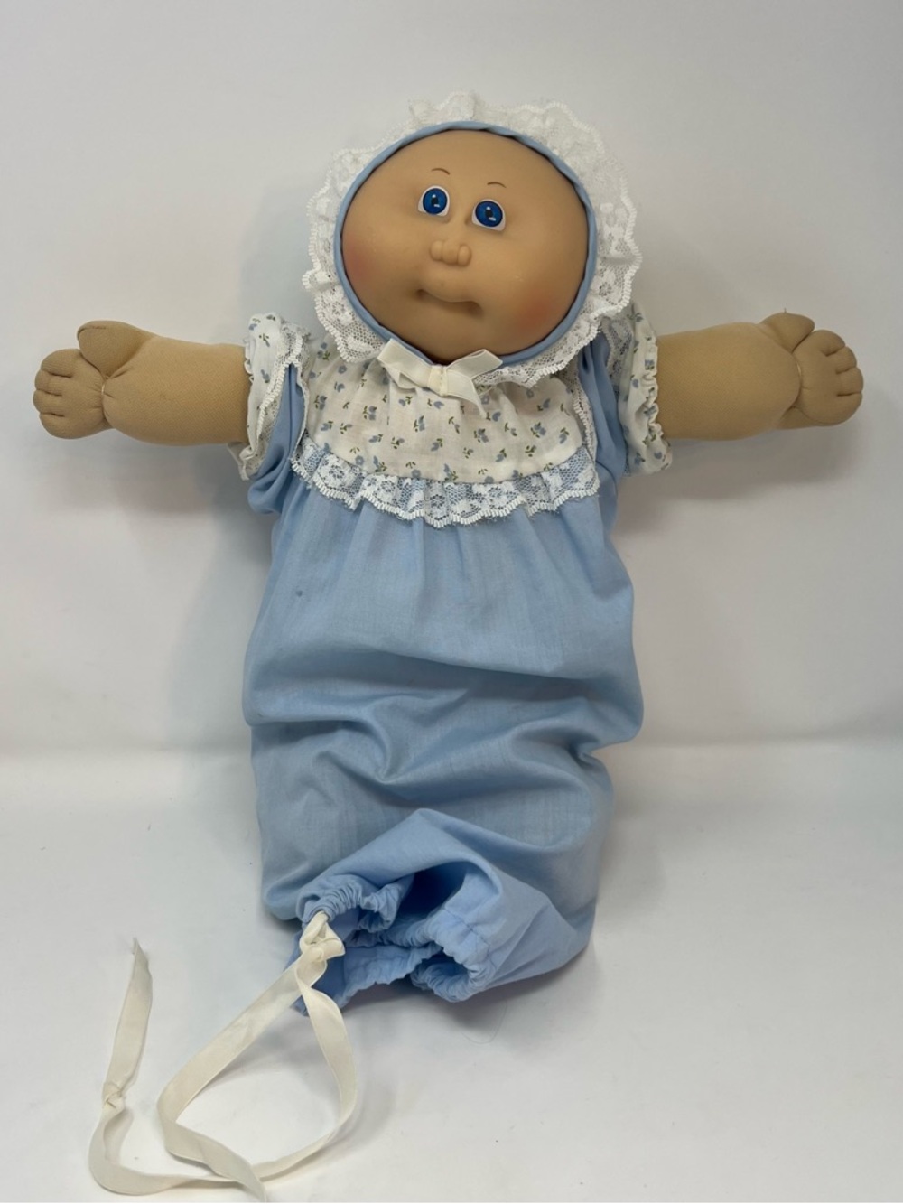 Vintage 1985 Cabbage Patch Kids Preemie - Xavier Roberts - Blue Eyes in Sleeper